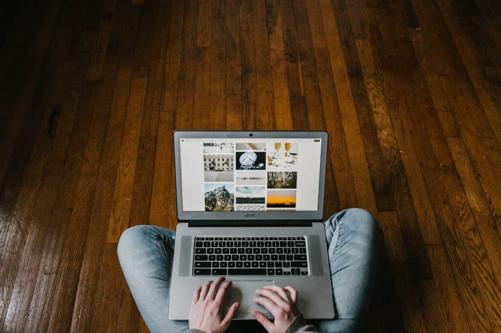 How E-commerce Revolutionized Industry